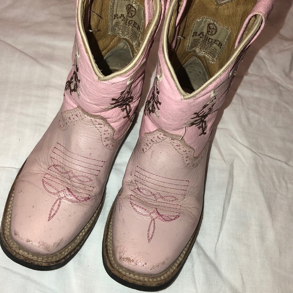 👢 Ranger gorgeous girls Boots size 13.5 C GUC❤️